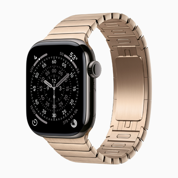 Смарт-часы Apple Watch Series 11 46mm Titanium Link Bracelet Gold