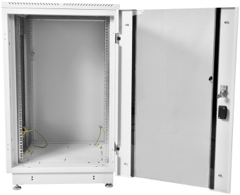 Шкаф коммутационный ЦМО (ШТК-М-18.6.6-1ААА) напольный 18U 600x600мм серый