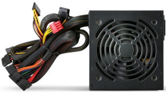 Блок питания .700W Zalman ZM700-LXII (140mm, 24+8pin, 4*8pin, 6*Sata, 5*IDE)