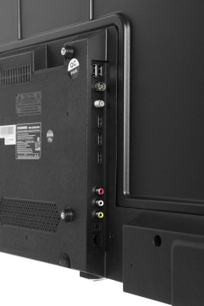 Телевизор 50" Starwind  SW-LED50UG403 4K Ultra HD черный
